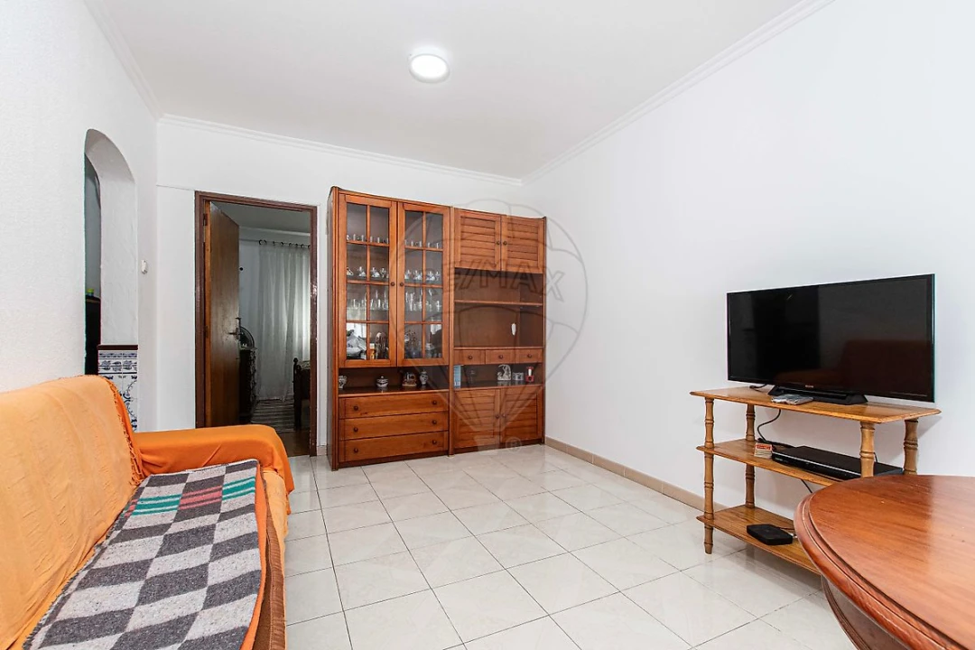 Apartamento T3 para Venda em Vialonga Foto 3