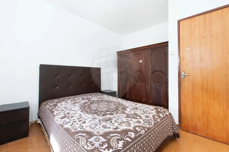 Apartamento T3 para Venda em Vialonga Foto 14