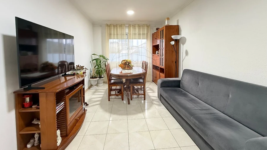 Apartamento T3 para Venda em Vialonga