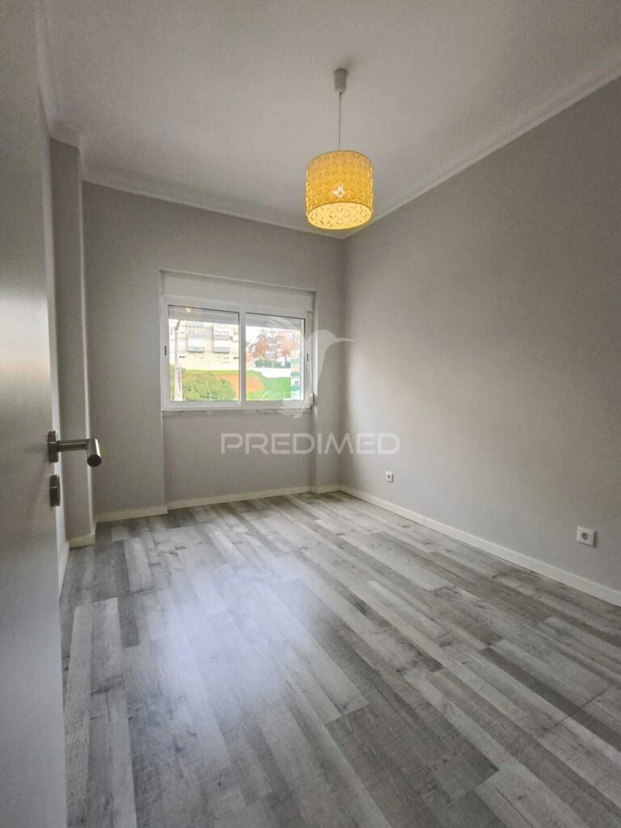 Apartamento T2 para Venda em Amora Foto 9