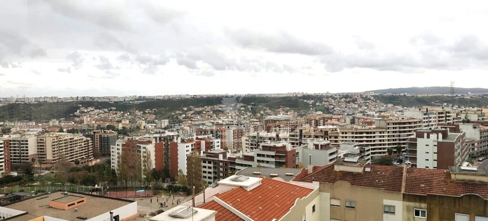 Apartamento T3 para Venda em Odivelas Foto 4