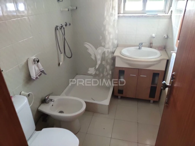 Apartamento T3 para Venda em Odivelas Foto 17