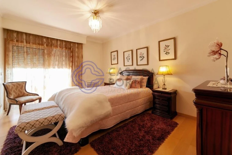 Moradia T4 para Venda em Valongo Foto 2