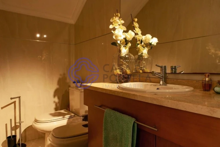 Moradia T4 para Venda em Valongo Foto 1