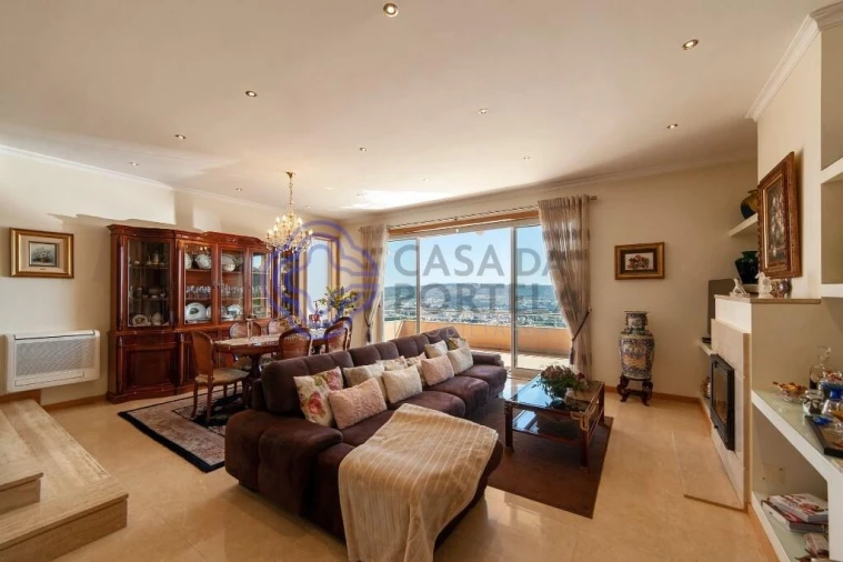 Moradia T4 para Venda em Valongo Foto 8