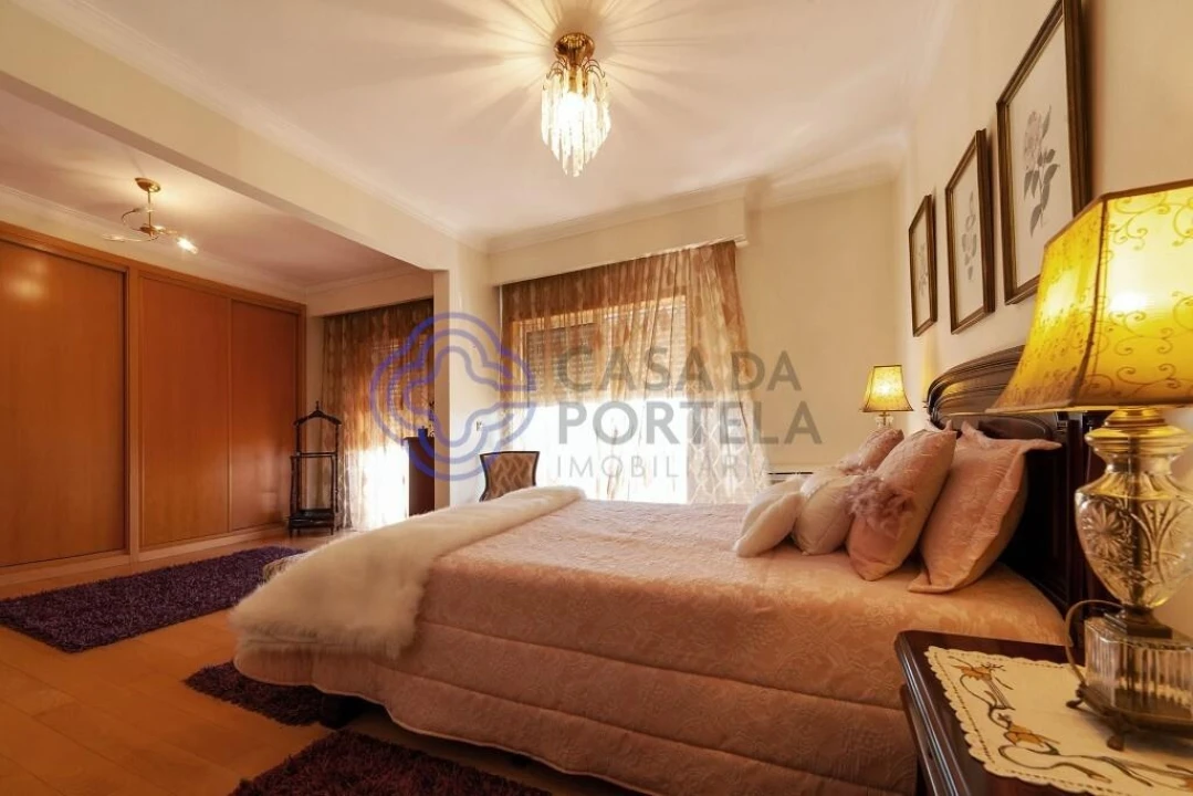 Moradia T4 para Venda em Valongo Foto 9