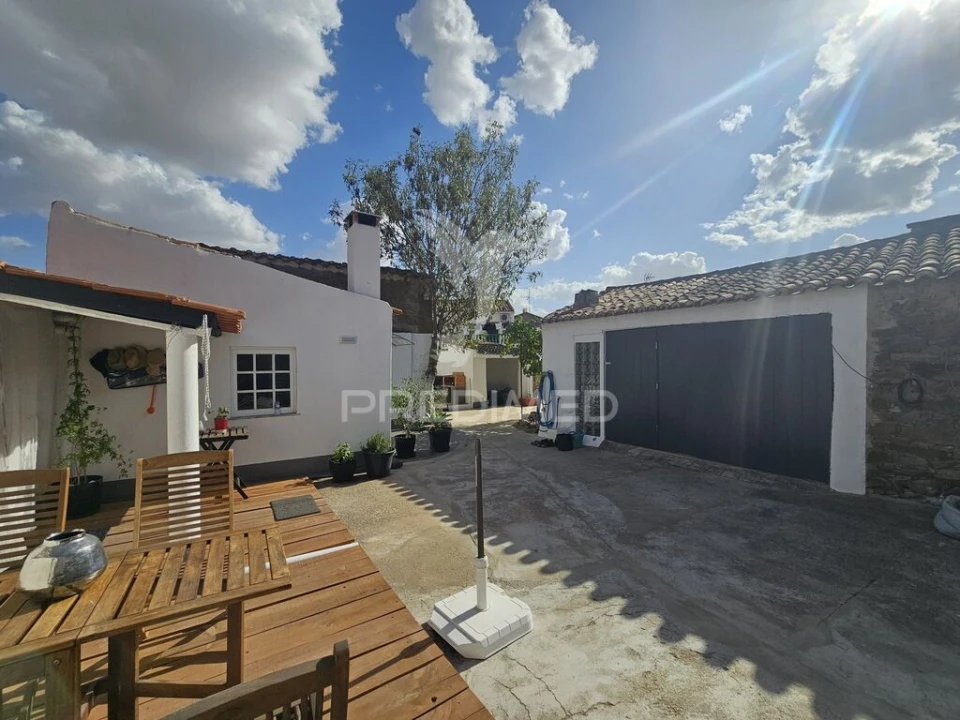 Moradia T6 para Venda em Santa Barbara de Padrões Foto 3