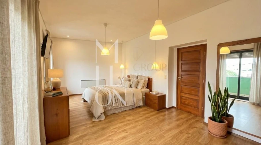 Moradia T4 para Venda em Avintes Foto 15