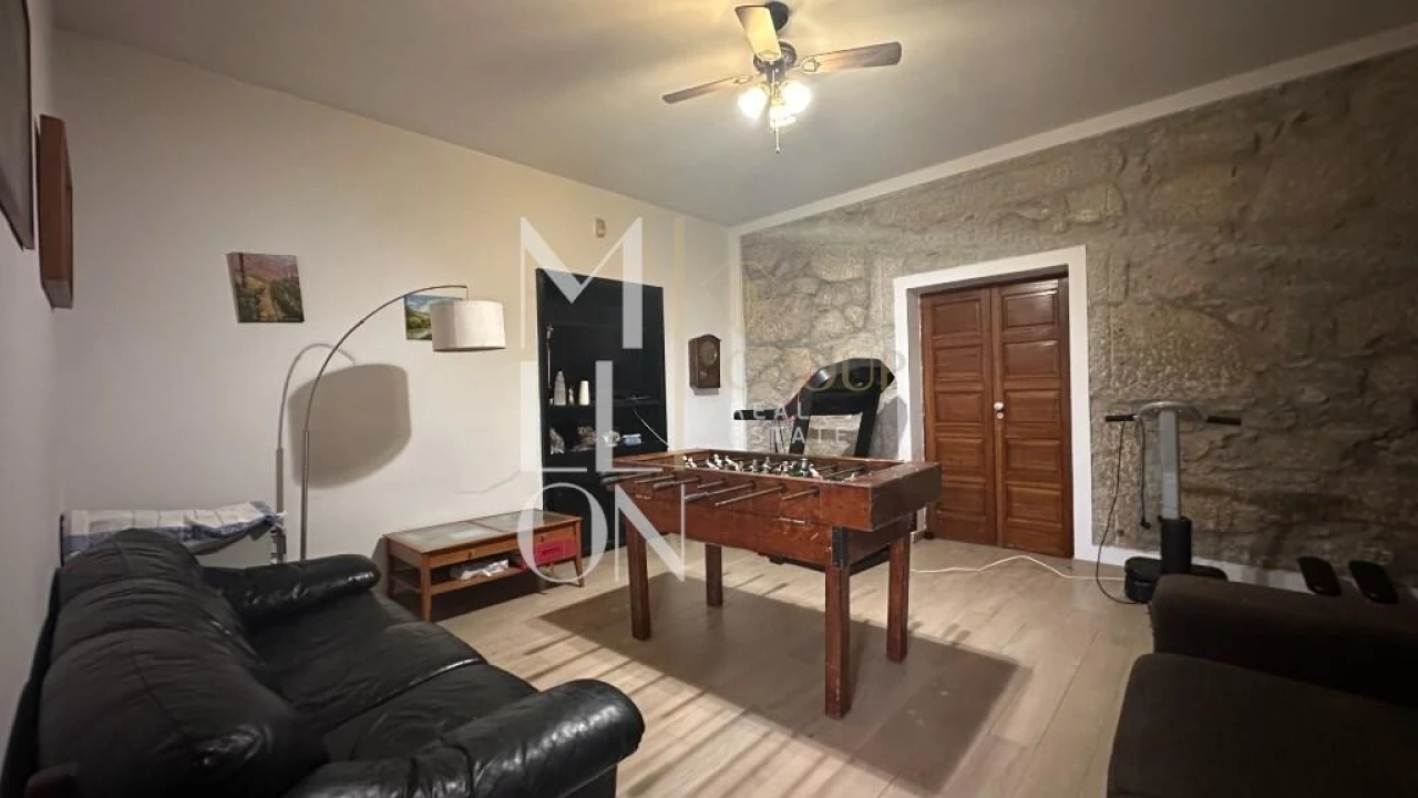 Moradia T4 para Venda em Avintes Foto 12