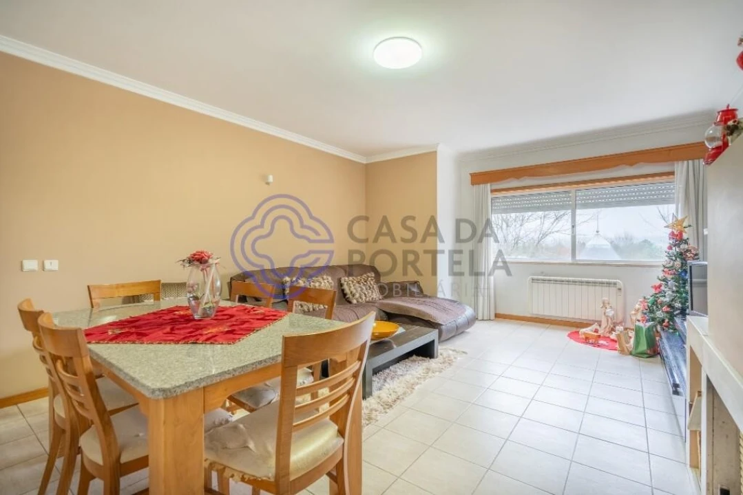 Apartamento T2 para Venda em Gondifelos, Cavalões e Outiz Foto 11