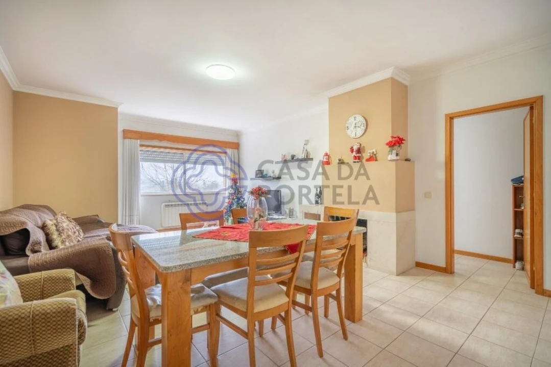 Apartamento T2 para Venda em Gondifelos, Cavalões e Outiz Foto 12
