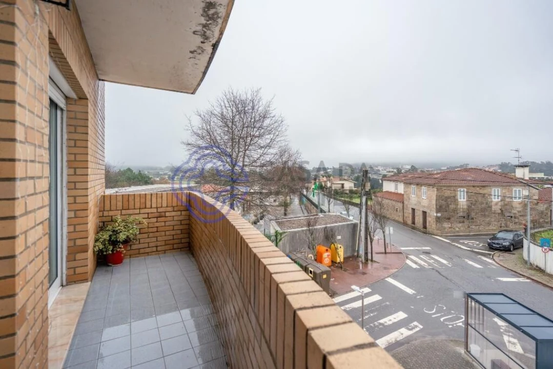Apartamento T2 para Venda em Gondifelos, Cavalões e Outiz Foto 8
