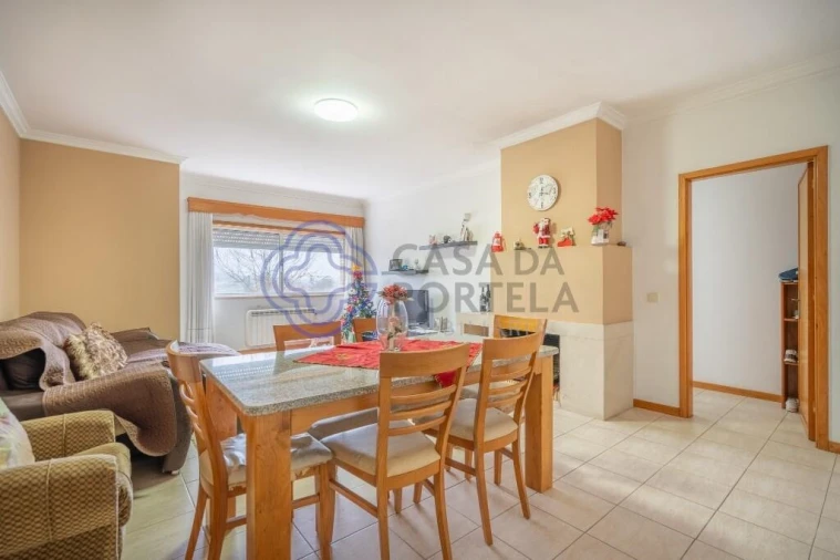Apartamento T2 para Venda em Gondifelos, Cavalões e Outiz Foto 12