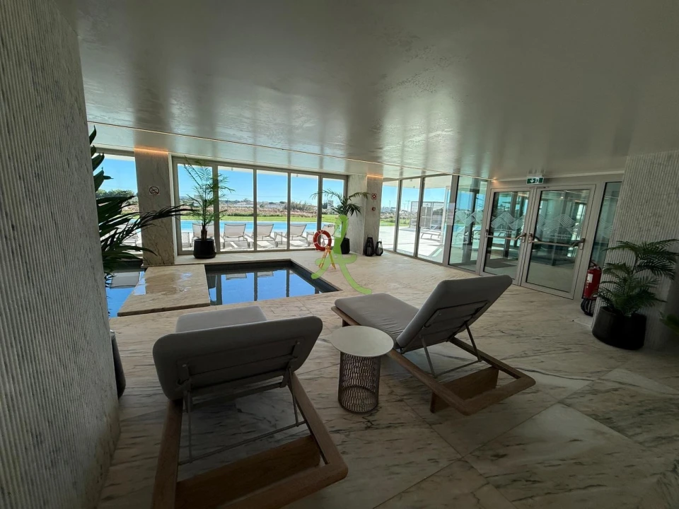 Apartamento T1 para Venda em Armação de Pera Foto 33