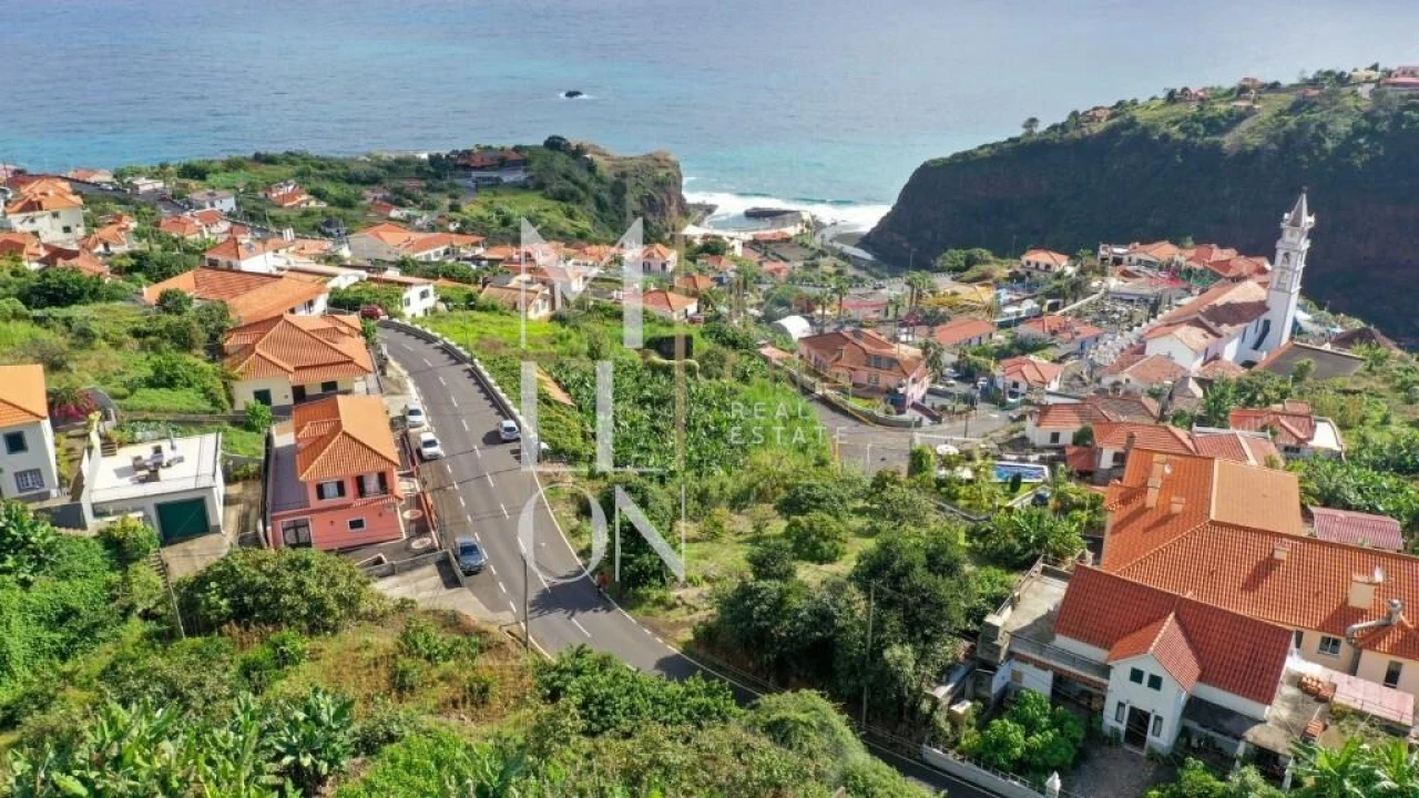 Terreno para Venda em São Roque do Faial Foto 9