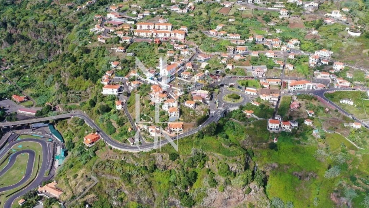 Terreno para Venda em São Roque do Faial Foto 21