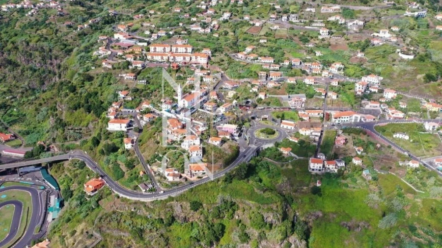 Terreno para Venda em São Roque do Faial Foto 22