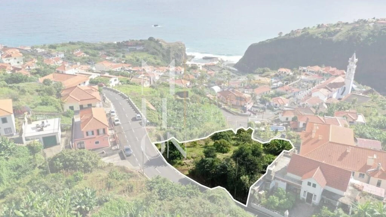 Terreno para Venda em São Roque do Faial Foto 6