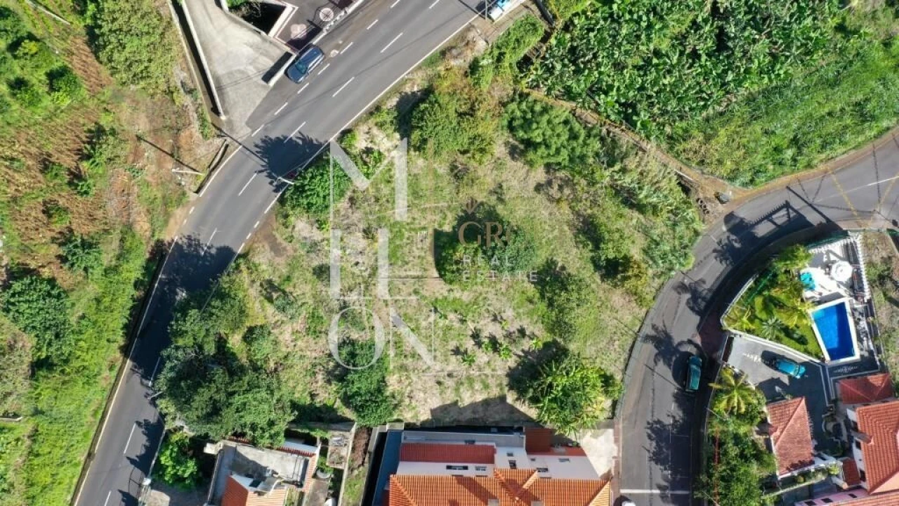 Terreno para Venda em São Roque do Faial Foto 10