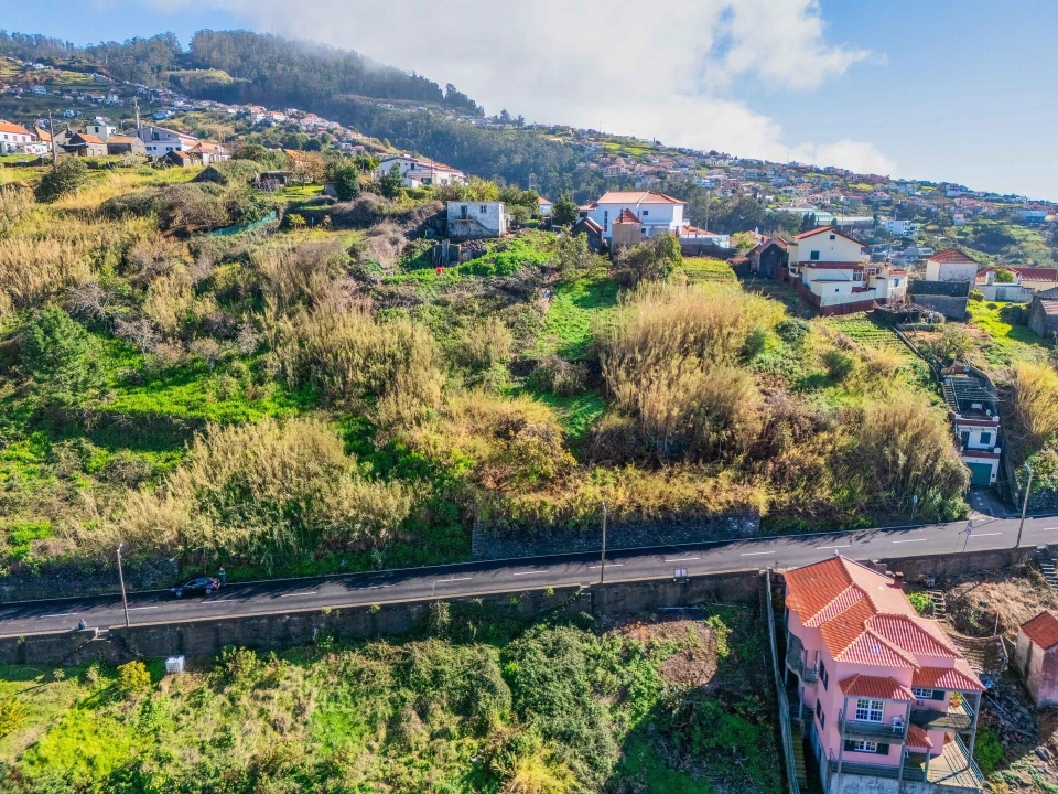 Terreno para Venda em Arco da Calheta Foto 16