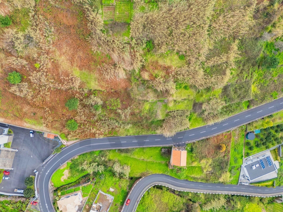 Terreno para Venda em Arco da Calheta Foto 12