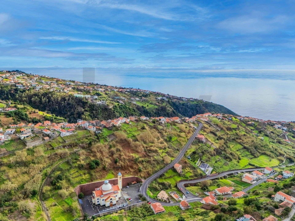 Terreno para Venda em Arco da Calheta Foto 35