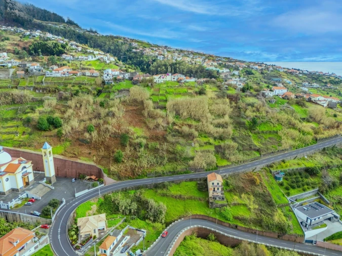 Terreno para Venda em Arco da Calheta Foto 23