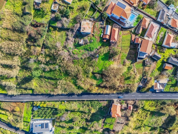 Terreno para Venda em Arco da Calheta Foto 5