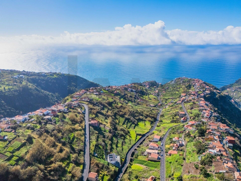 Terreno para Venda em Arco da Calheta Foto 13