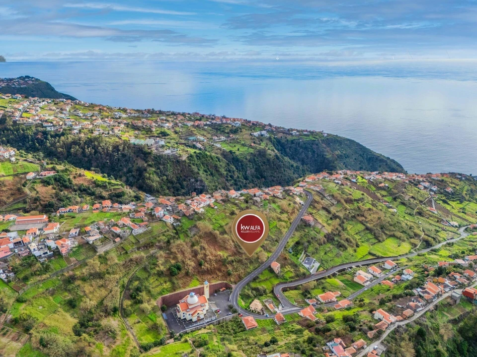 Terreno para Venda em Arco da Calheta Foto 32