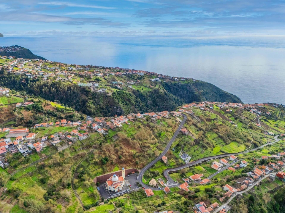 Terreno para Venda em Arco da Calheta Foto 33