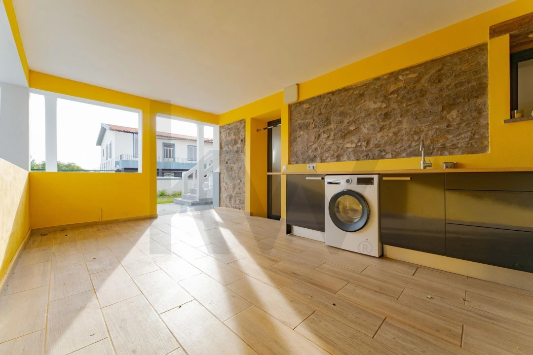 Moradia T4 para Venda em Funchal (Santa Maria Maior) Foto 44