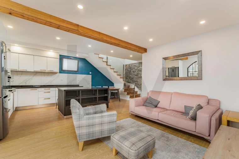 Moradia T4 para Venda em Funchal (Santa Maria Maior) Foto 9