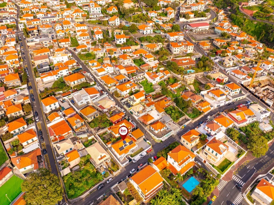 Moradia T4 para Venda em Funchal (Santa Maria Maior) Foto 64