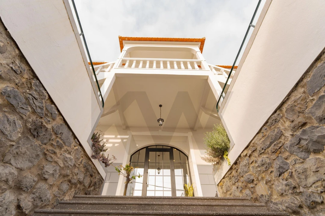 Moradia T4 para Venda em Funchal (Santa Maria Maior) Foto 8