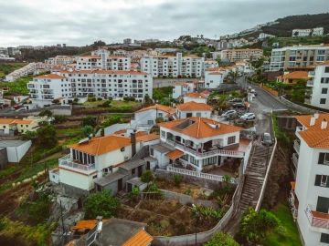 Moradia T2 para Venda em Caniço
