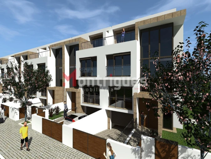 Terreno para Venda em Sarilhos Grandes Foto 3