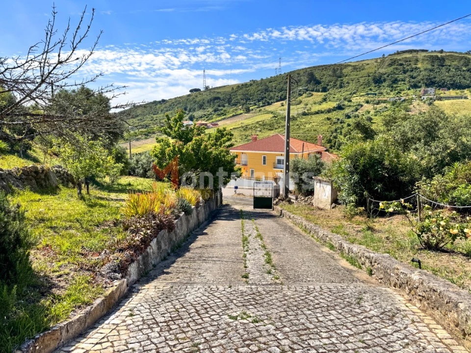 Moradia T5 para Venda em Alhandra, São João dos Montes e Calhandriz Foto 3