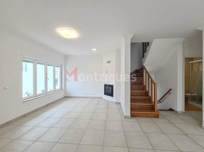 Moradia T3 para Venda em Ericeira Foto 13