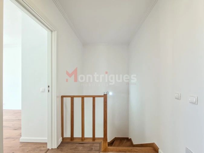 Moradia T3 para Venda em Ericeira Foto 27