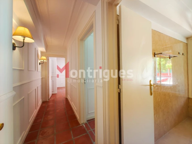 Moradia T4 para Venda em Santa Maria e São Miguel, São Martinho, São Pedro Penaferrim Foto 24