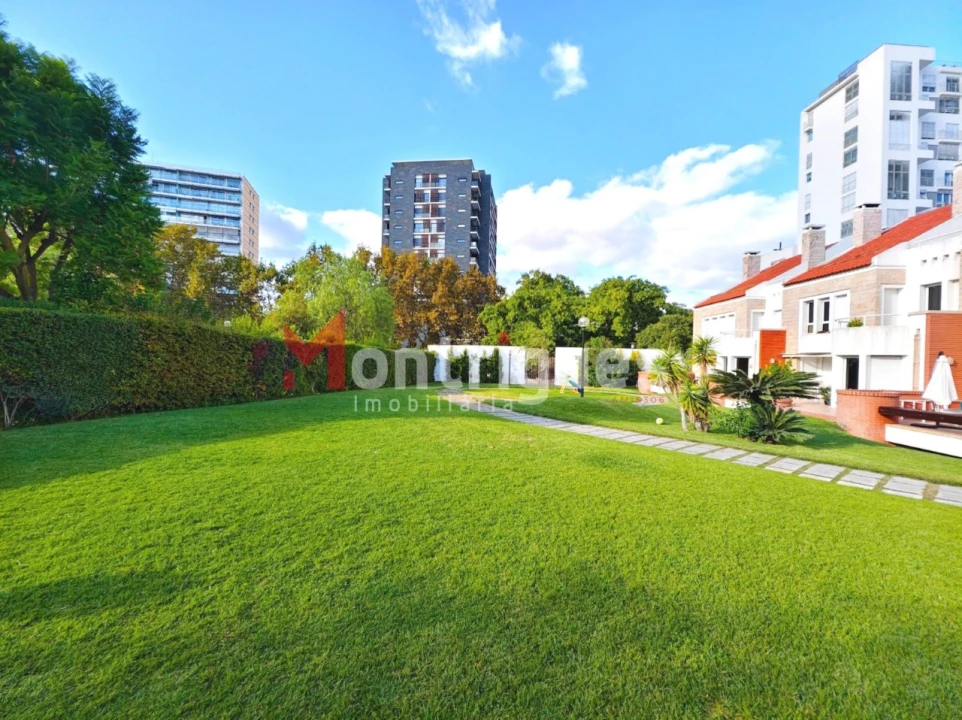 Moradia T4 para Venda em Parque das Nações Foto 2