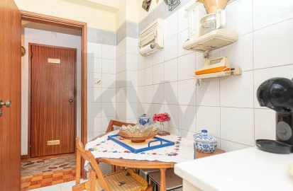 Apartamento T2 para Venda em Olivais