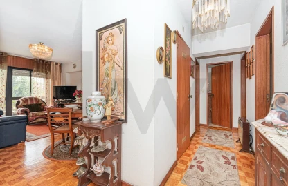 Apartamento T2 para Venda em Olivais