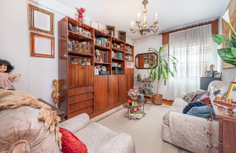 Apartamento T2 para Venda em Olivais Foto 11