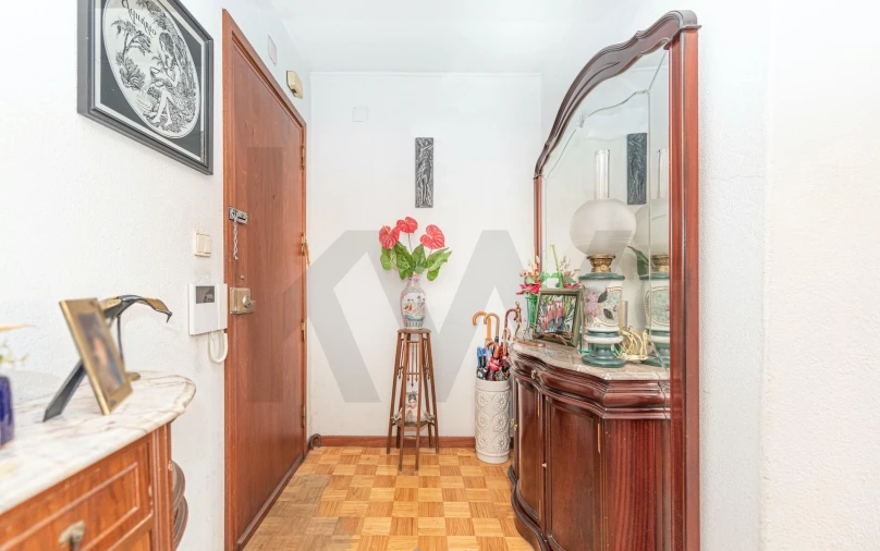 Apartamento T2 para Venda em Olivais Foto 16