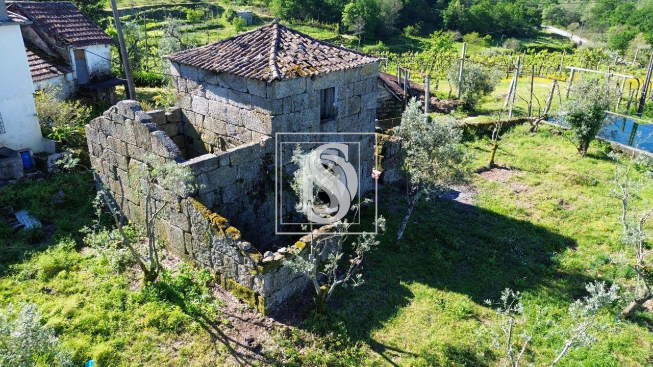 Moradia T2 para Venda em Jazente Foto 1