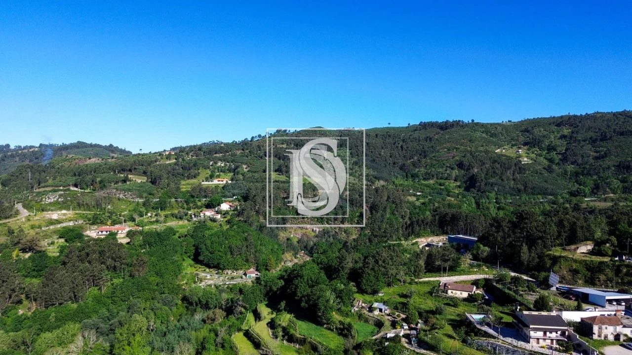 Moradia T2 para Venda em Jazente Foto 14