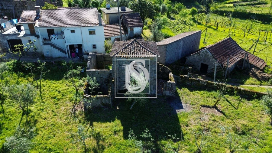 Moradia T2 para Venda em Jazente Foto 3