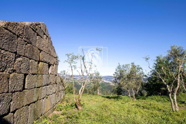 Moradia T2 para Venda em Jazente Foto 17